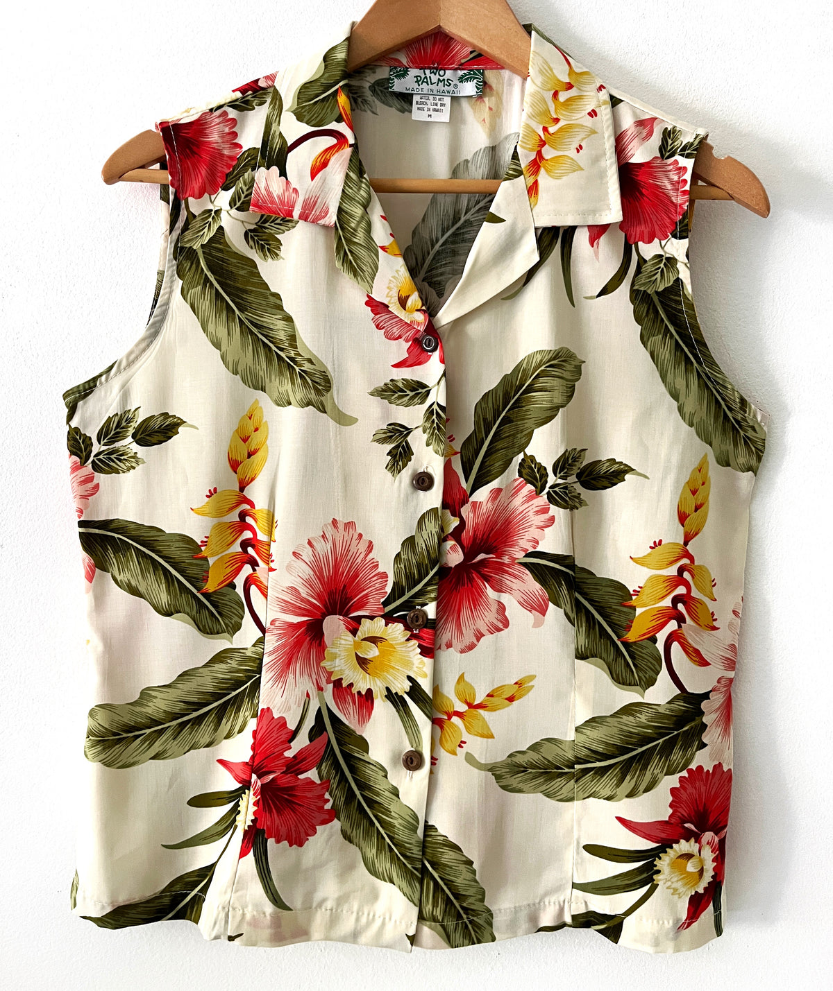 Ladies Hawaiian Sleeveless Blouse - Hibiscus Heaven