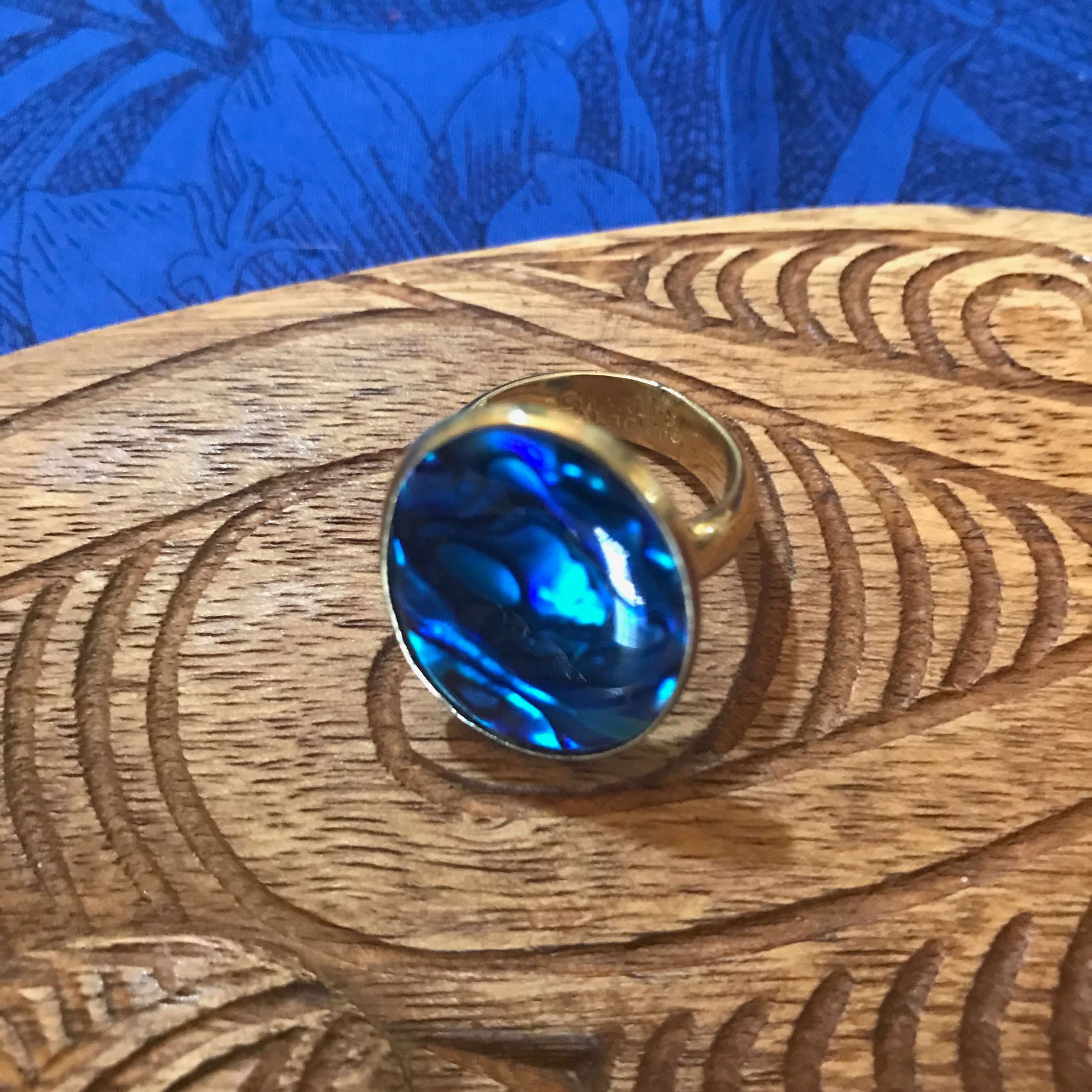 Island jewelry blue abalone shell ring set on alchemia gold | Aloha Products USA