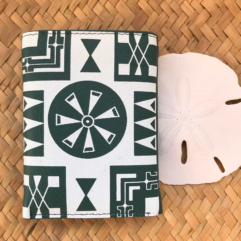 Green and white Hawaiian trifold leather wallet gift for men | Aloha Products USA
