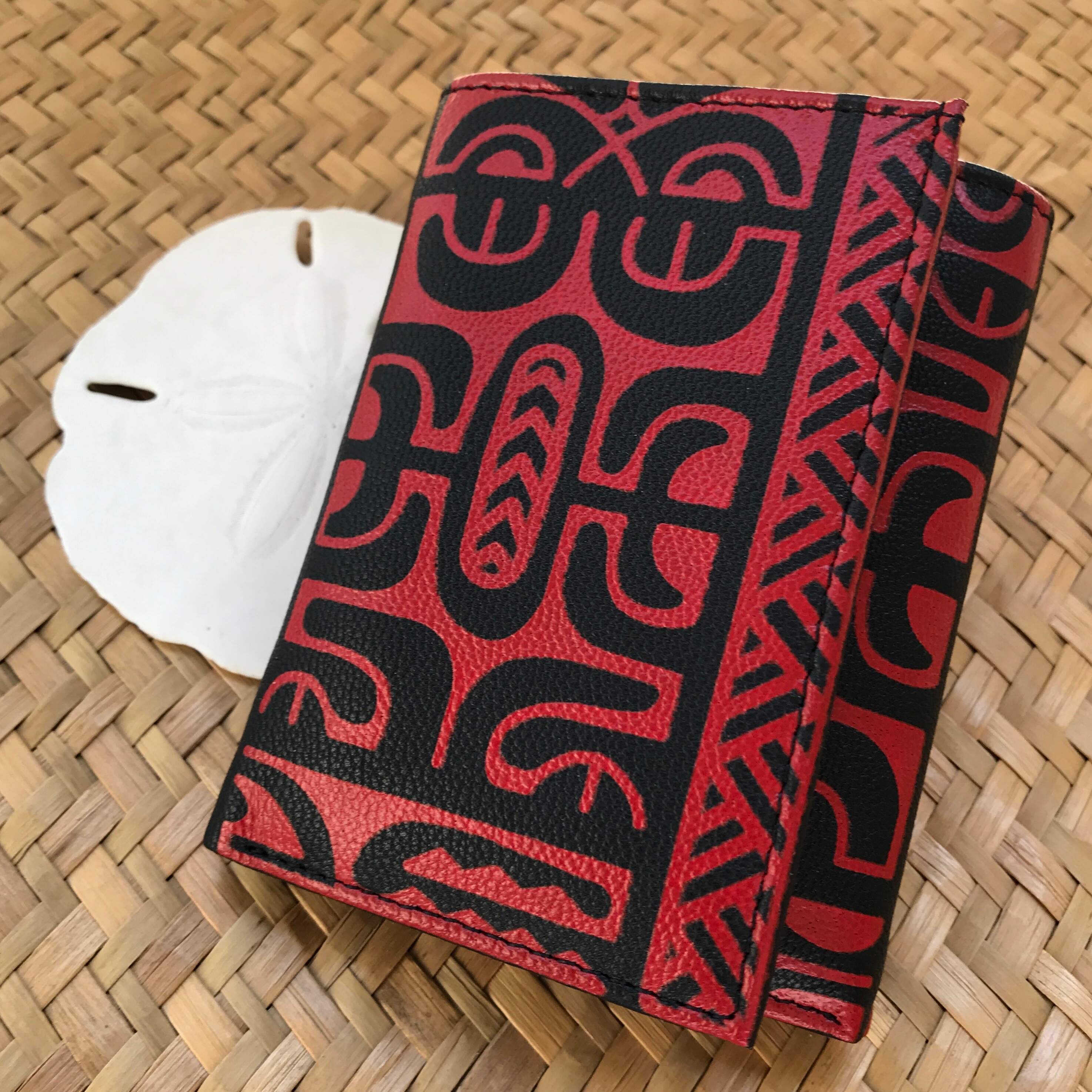 Hawaiian gift for men red and black leather trifold wallet with tribal design | Aloha Products USA