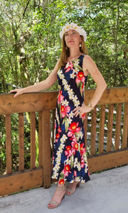 Hawaiian hibiscus maxi dress for matching couple outfit | Aloha Products USA