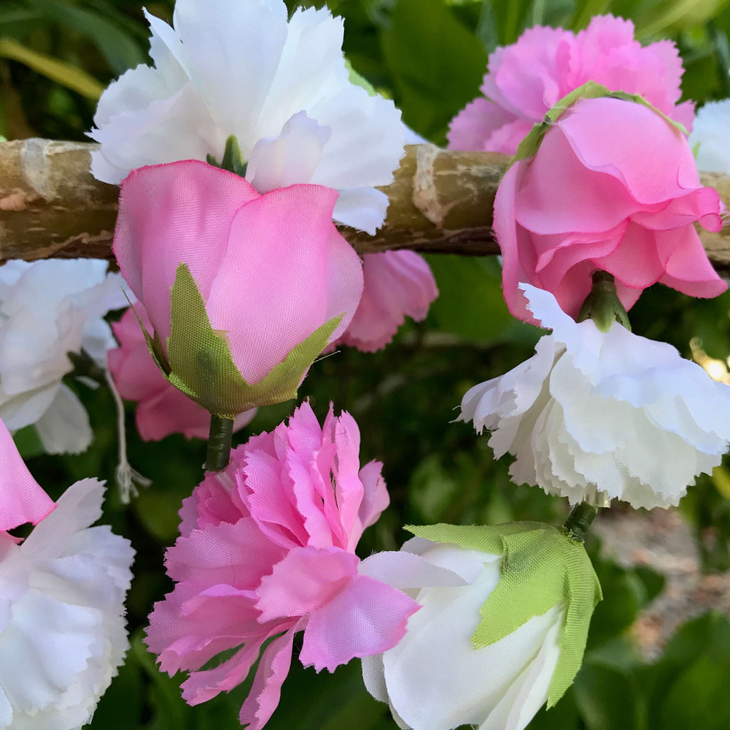 Pink and white Hawaiian lei with roses and carnations | Aloha Products USA