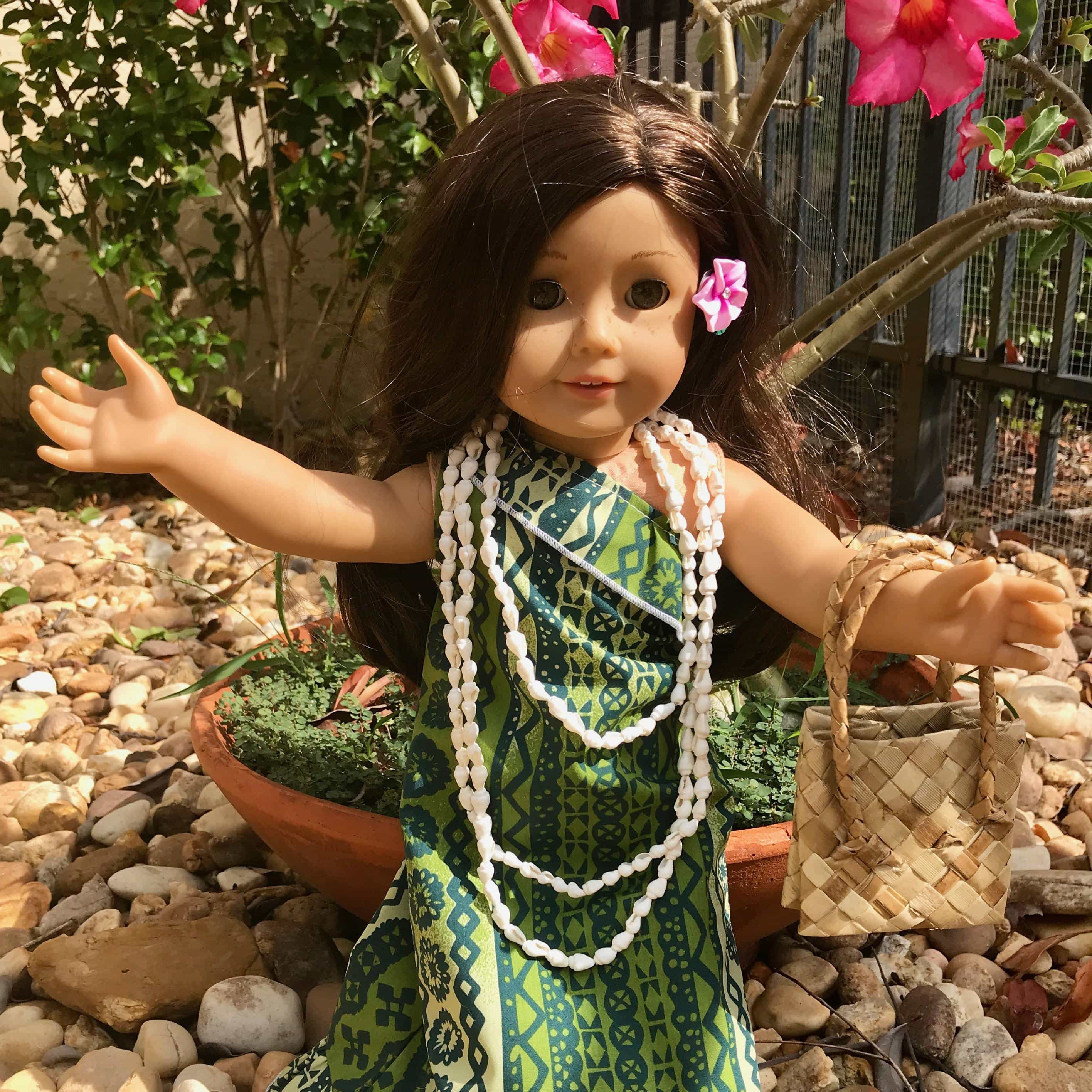 Green hotsell hawaiian dress